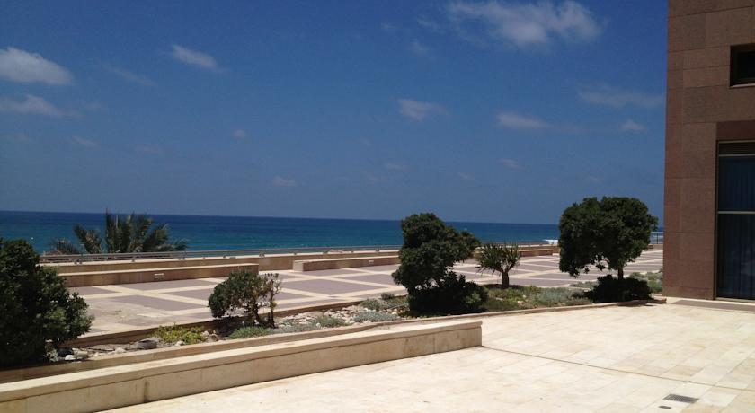Leonardo Plaza Haifa Room photo
