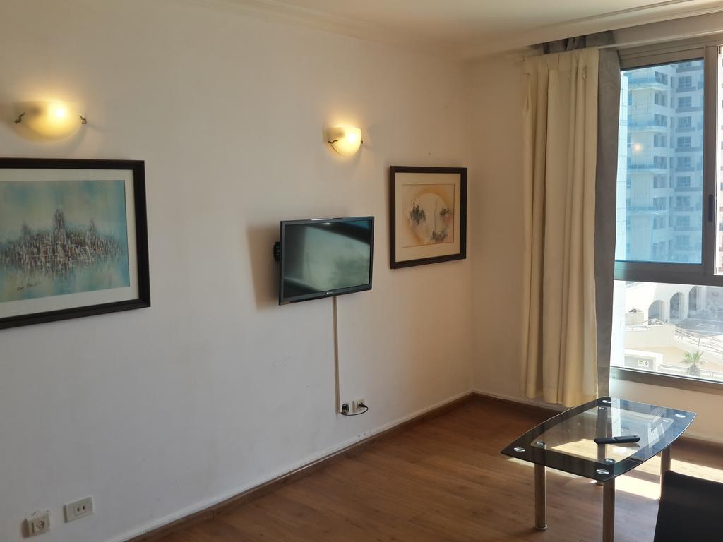 Leonardo Plaza Haifa Room photo